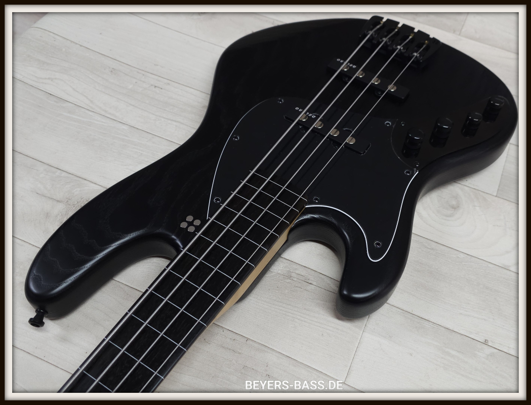 Sandberg California II TT4 Fretless, Open Pore Black, Lefthand